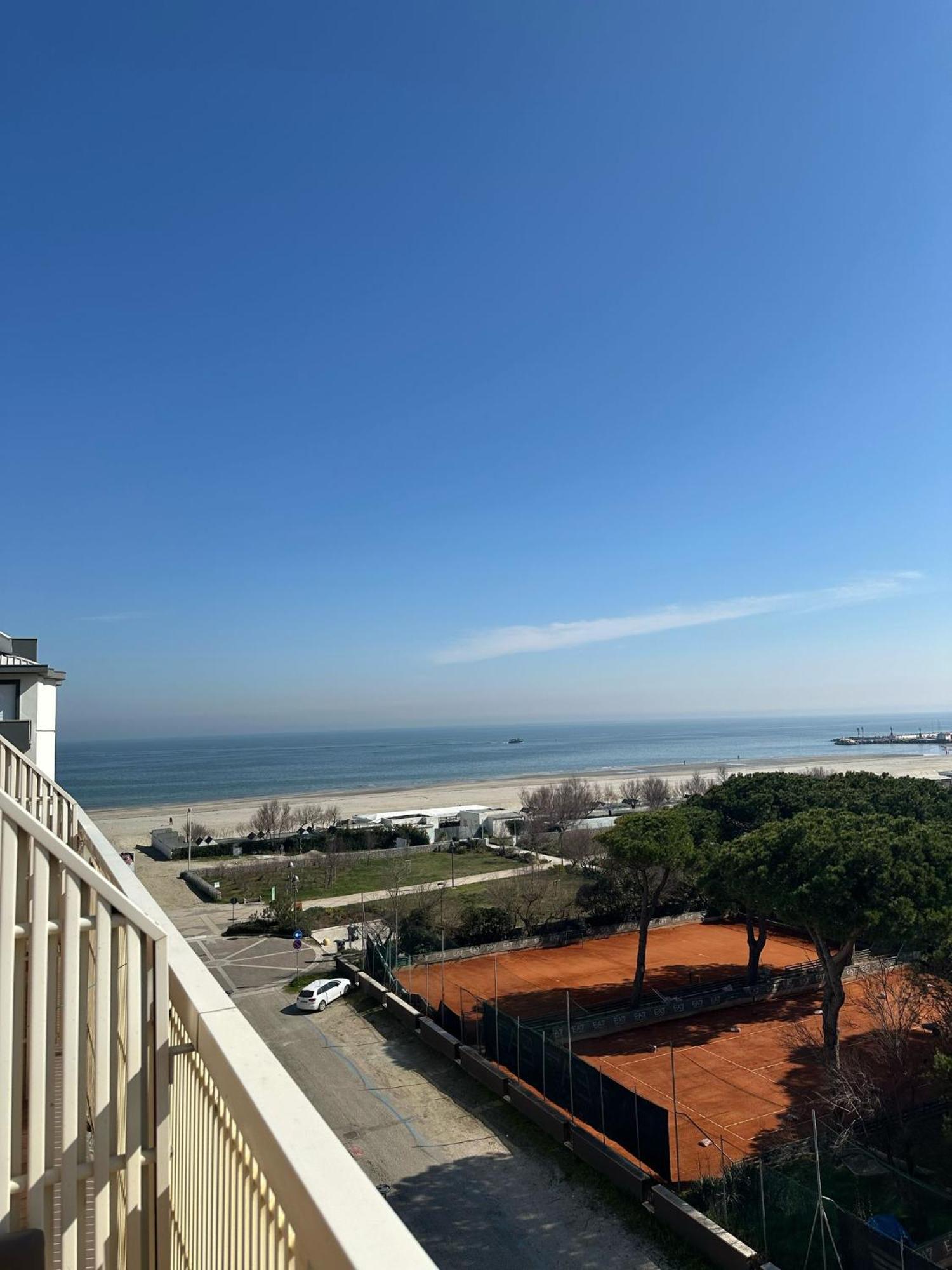Hotel Helios Beach Мілано-Маріттіма Екстер'єр фото