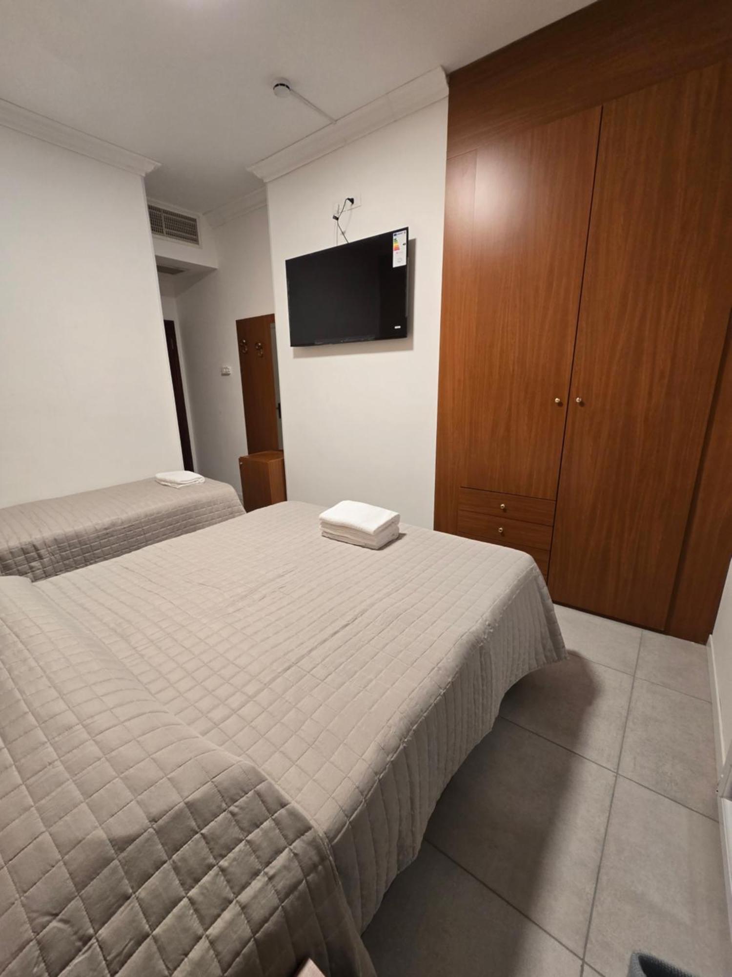Hotel Helios Beach Мілано-Маріттіма Екстер'єр фото