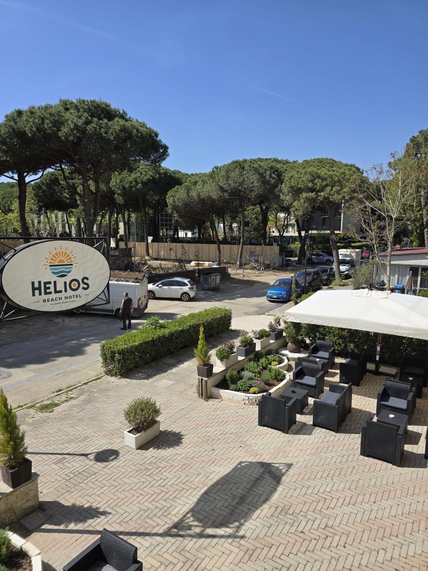 Hotel Helios Beach Мілано-Маріттіма Екстер'єр фото